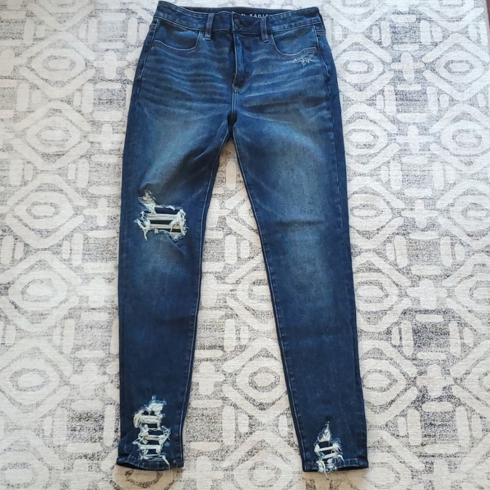 American Eagle distressed Hi-rise jegging The Dream Jean size 8